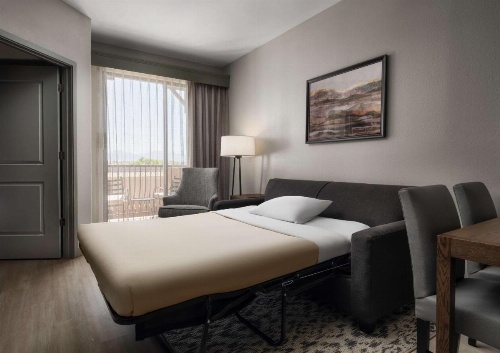 Embassy Suites by Hilton Tucson Paloma Village image 5